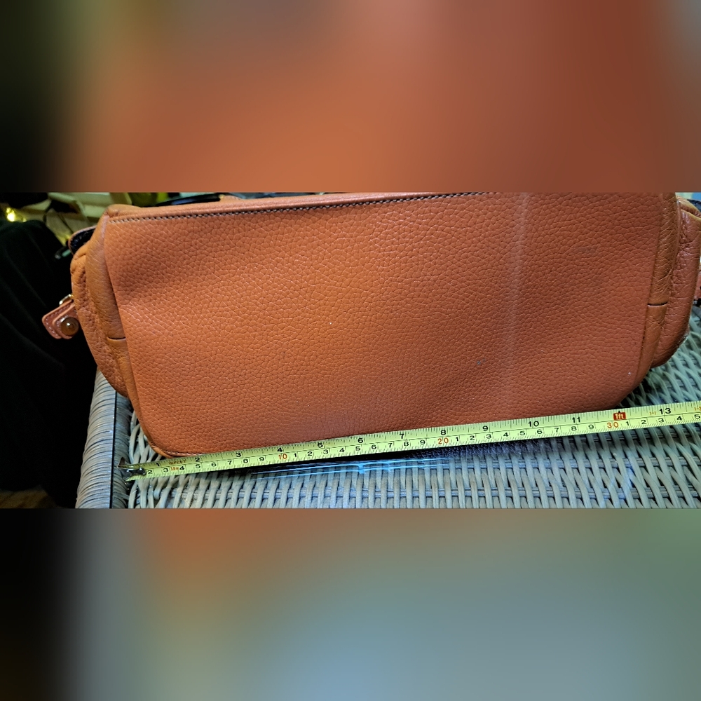 Maxx New York Pebbled Orange Leather Shoulder Bag. - Picture 12 of 13